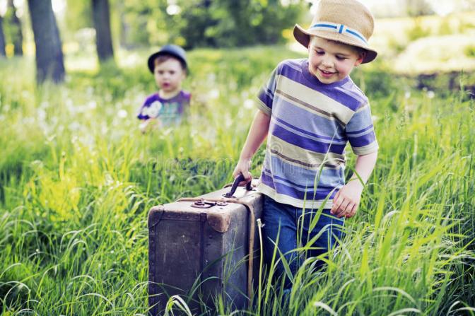 two-litle-brothers-starting-journey-cute-31892827