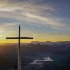 Good Friday, April 7, 2023 | 16 Days