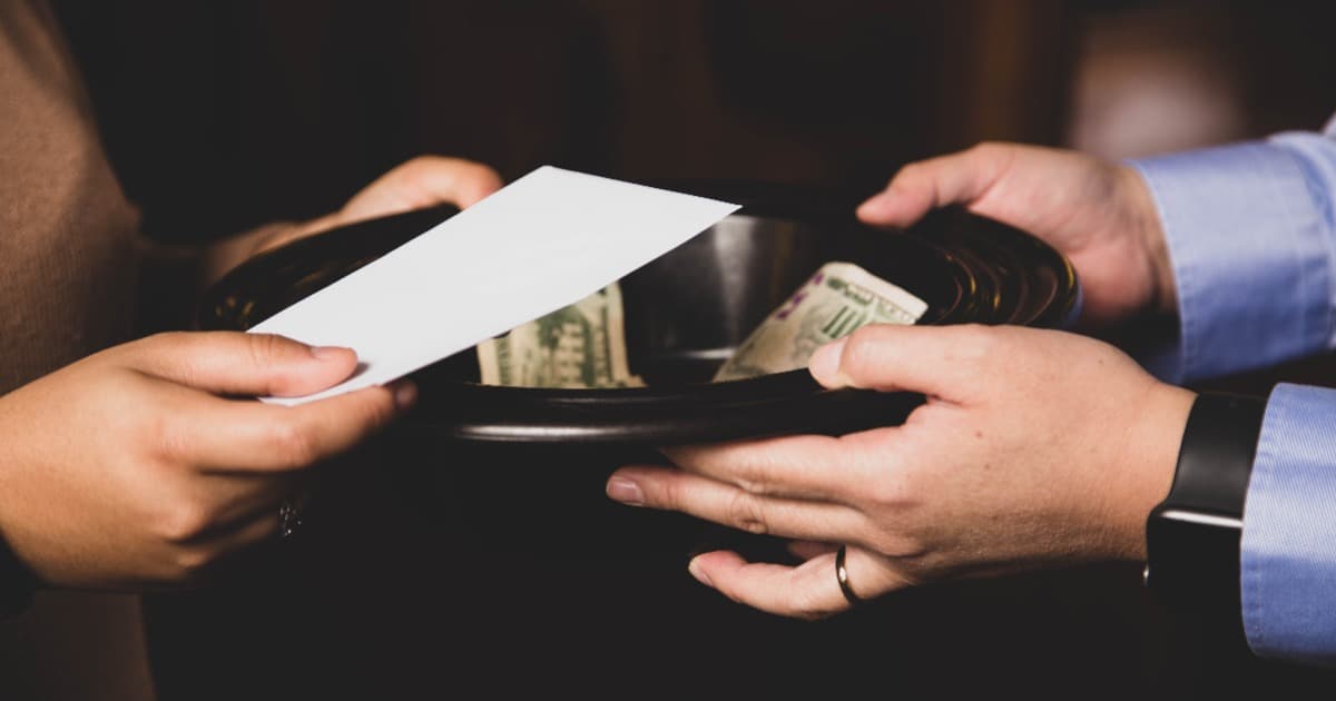 Paying the Pastor, why it matters and how to do it? – The ONE THING